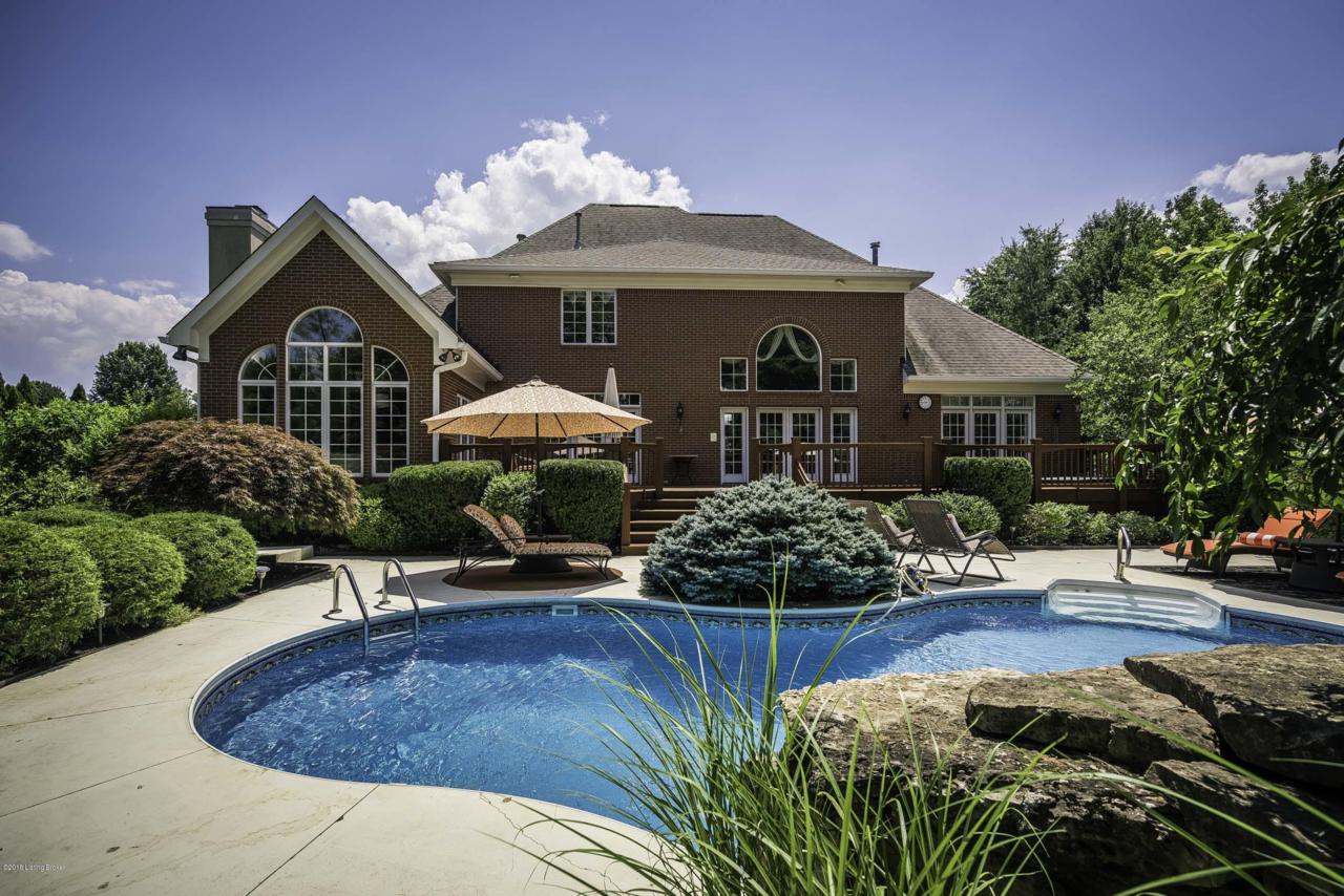 7211 Doe Crest Ct - Photo 1