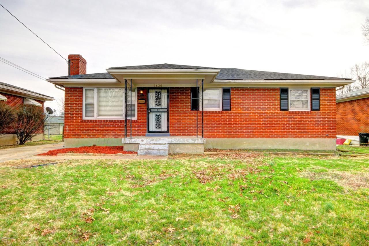 1430 Garvey Dr - Photo 1