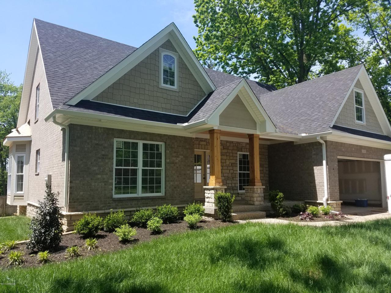 3102 Lakeview Ln - Photo 1