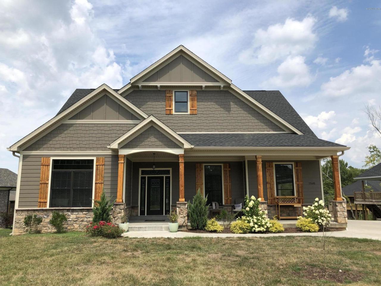17405 Shakes Creek Dr - Photo 1