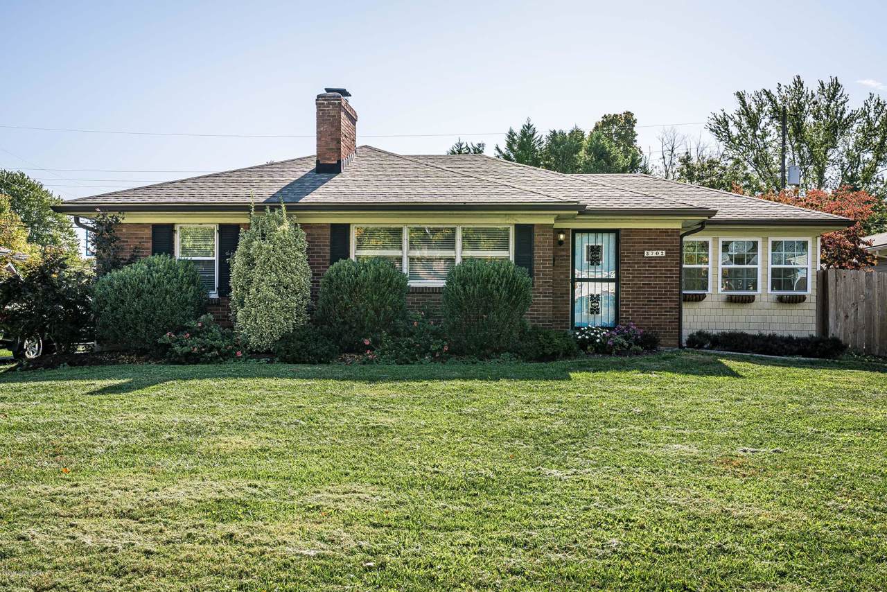 3702 Hughes Rd - Photo 1