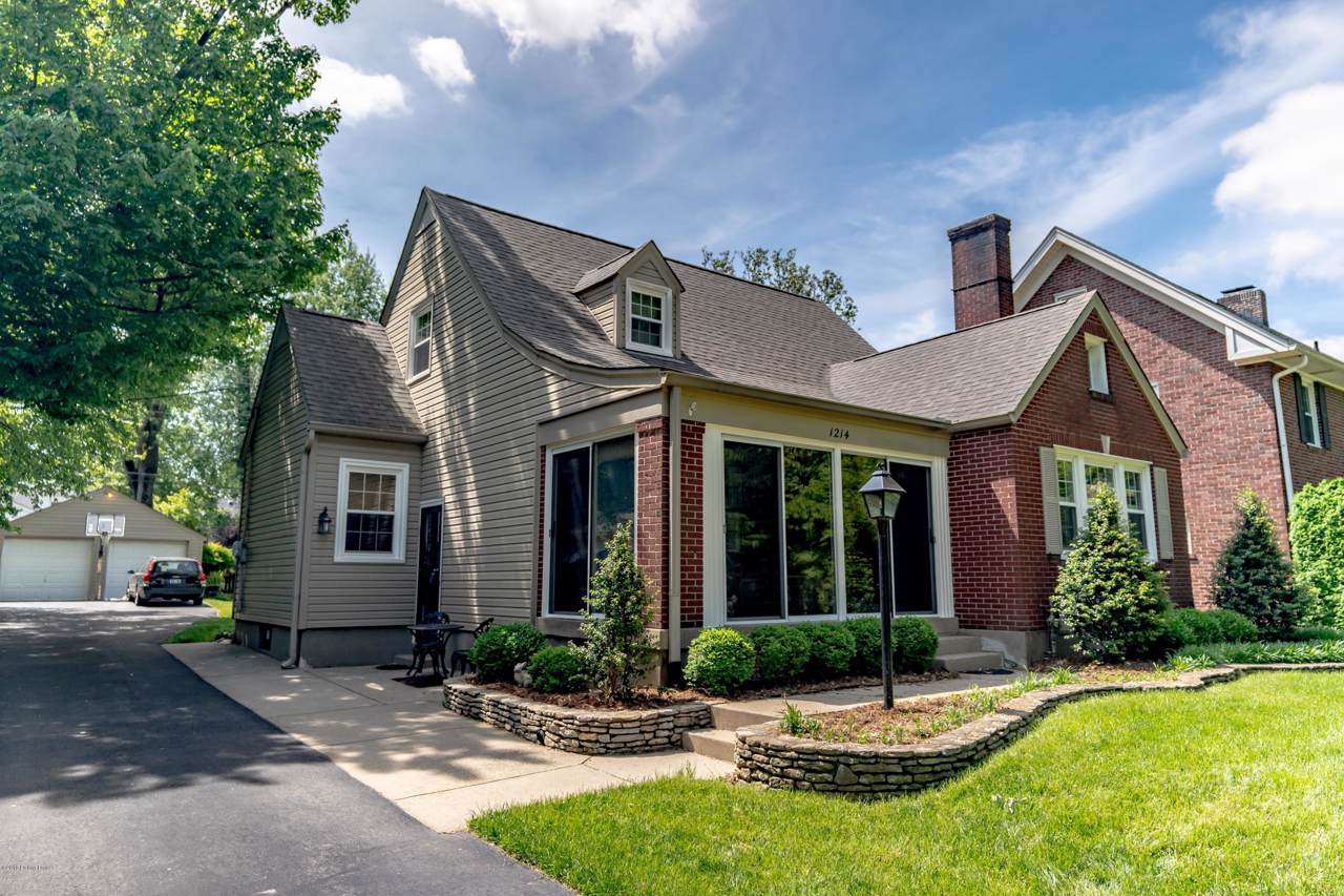 1214 Audubon Pkwy - Photo 1