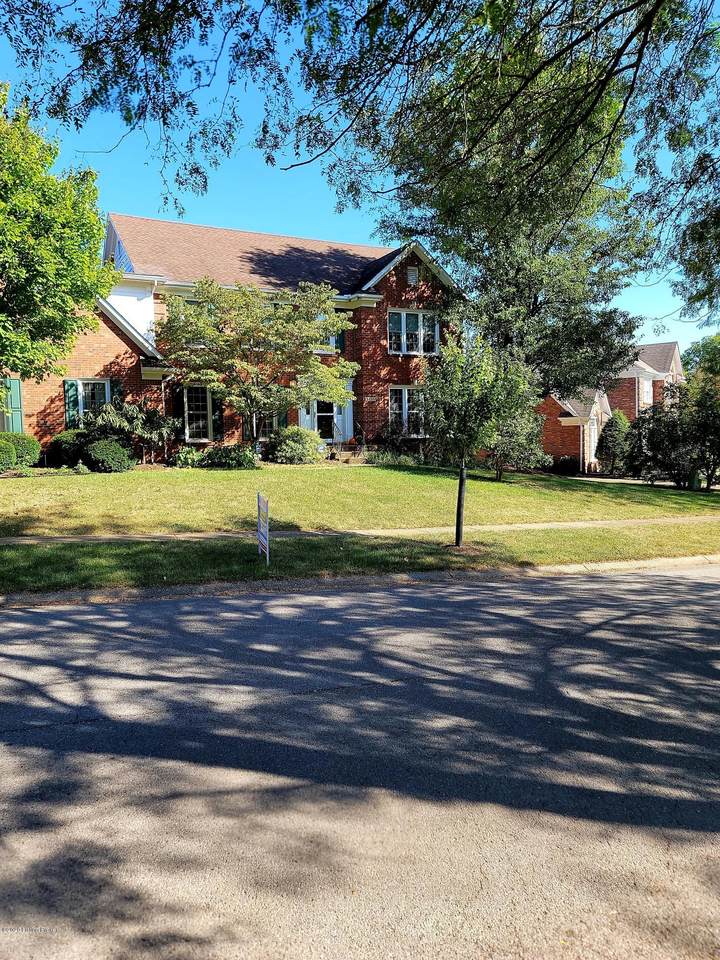 3205 Springstead Cir - Photo 1