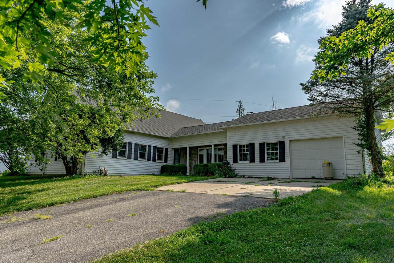 5750 Buck Creek Rd - Photo 1