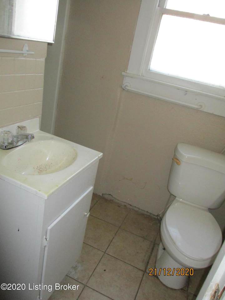 3723 Cliff Ave - Photo 1