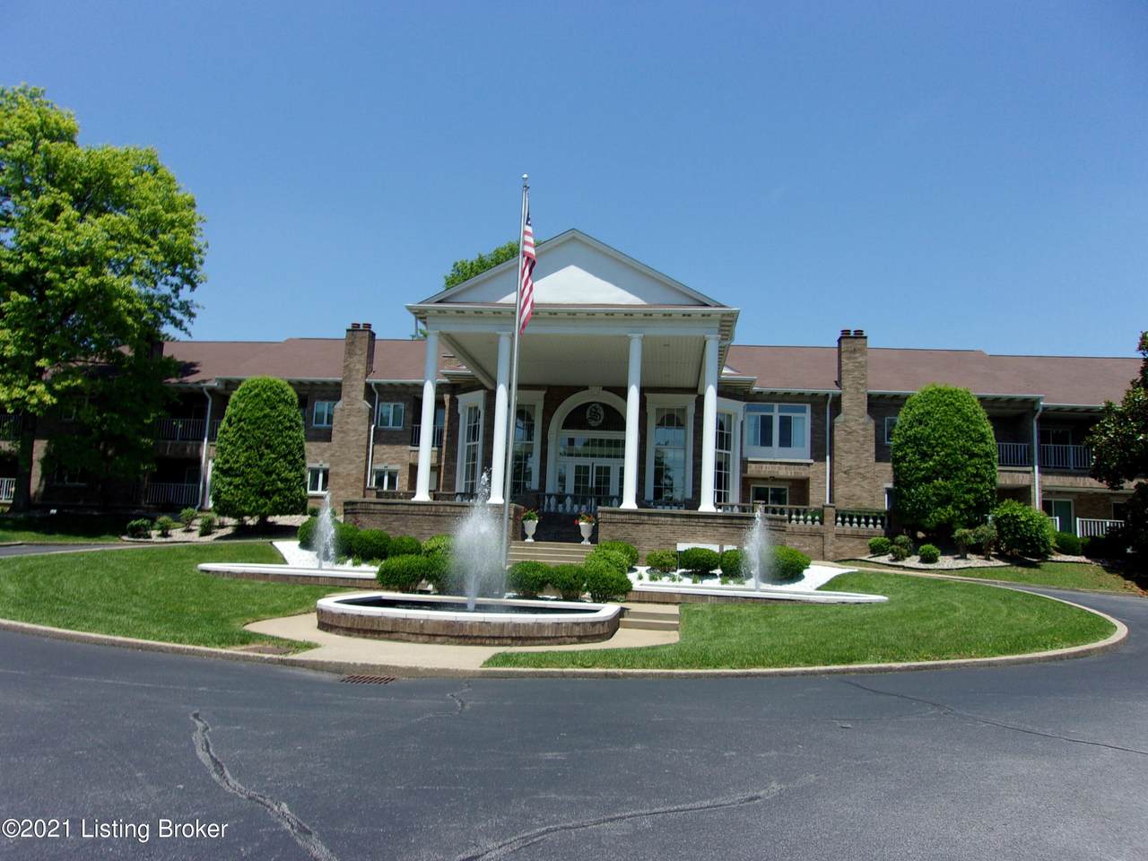 8605 Shelbyville Rd - Photo 1