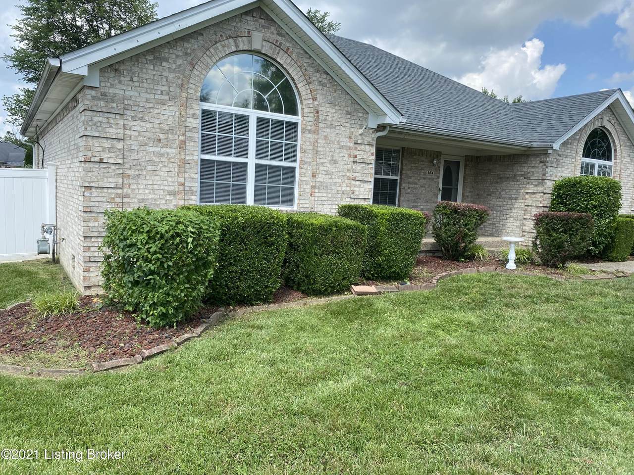 564 Shady Brook Ln - Photo 1