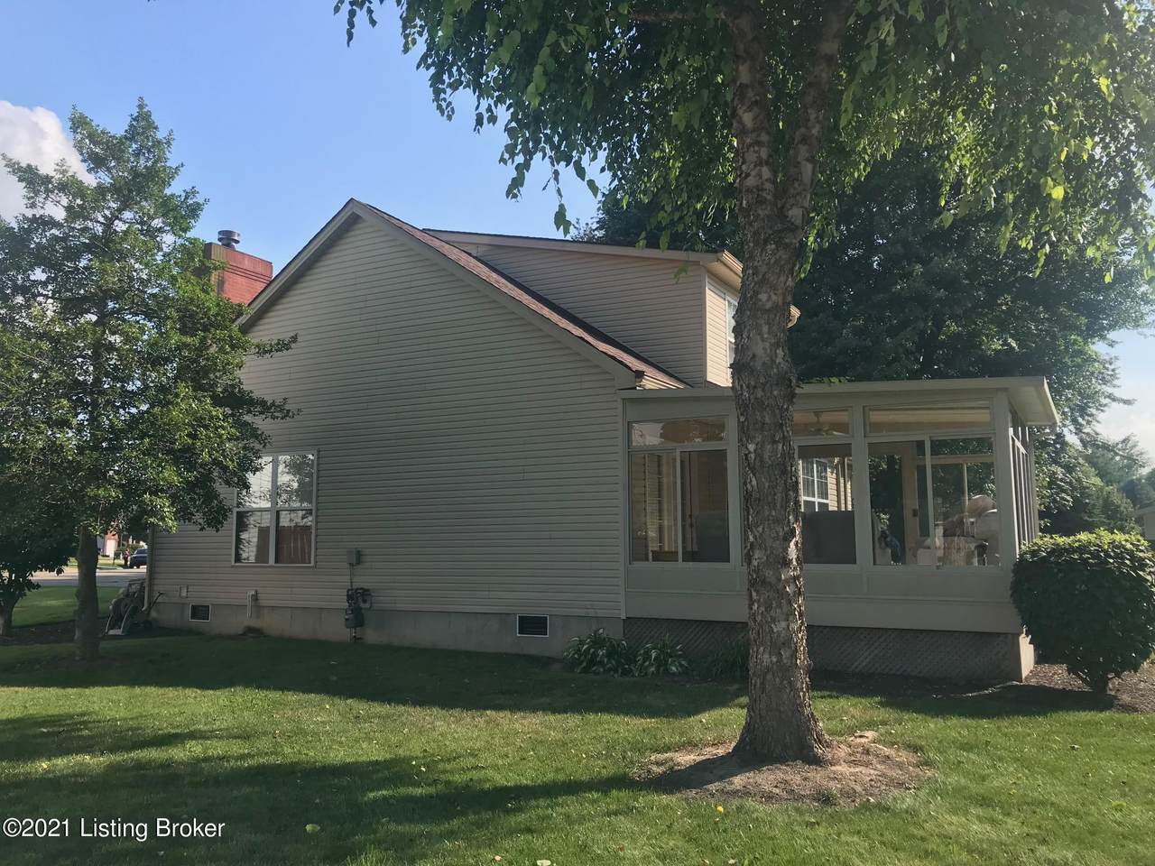 6302 Labor Ln - Photo 1
