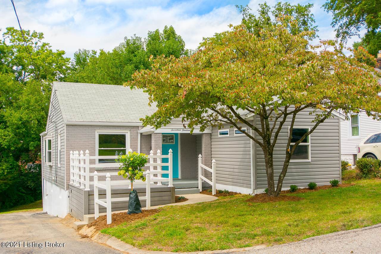 1719 Odaniel Ave - Photo 1