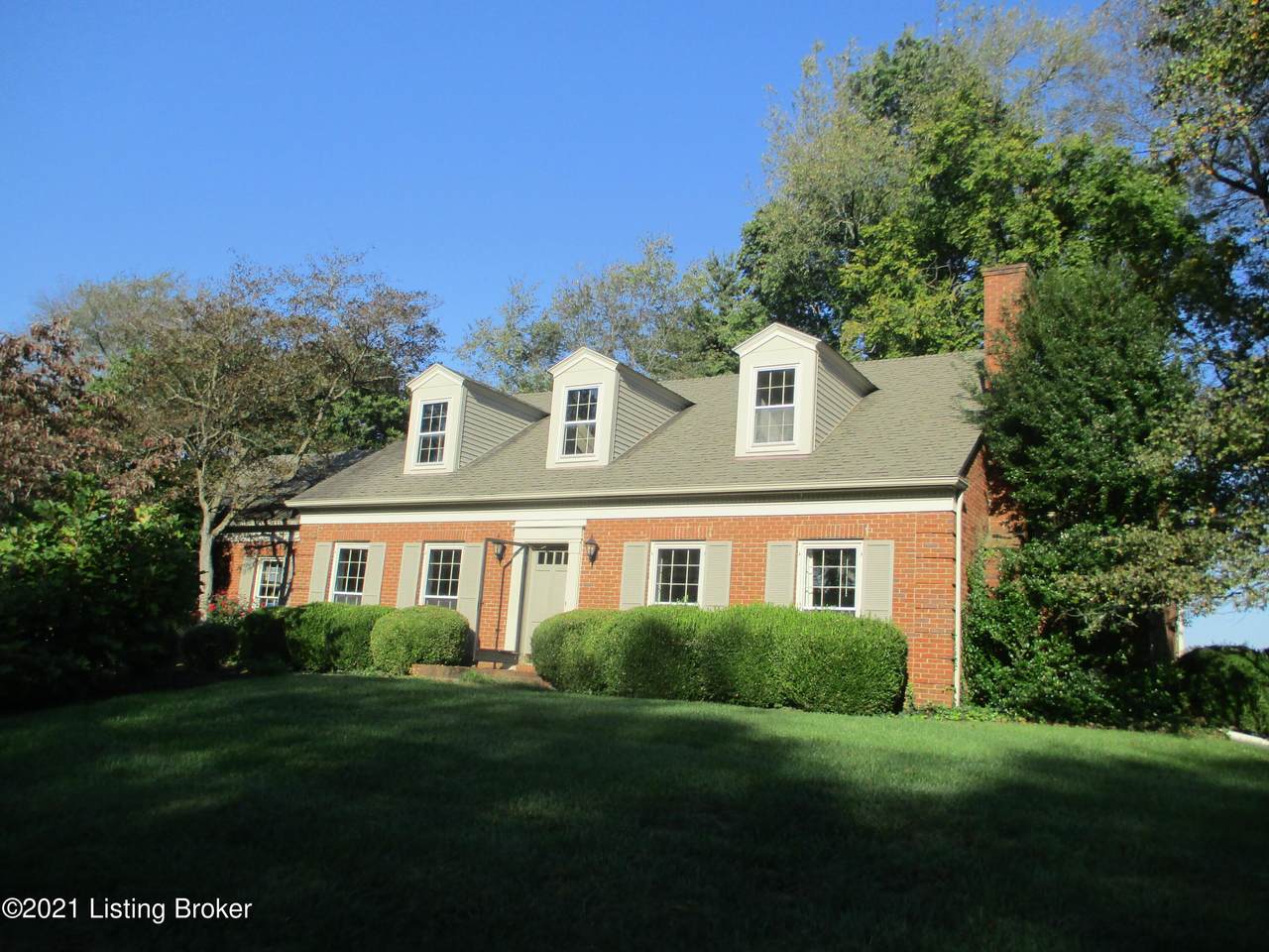13019 Surrey Rd - Photo 1