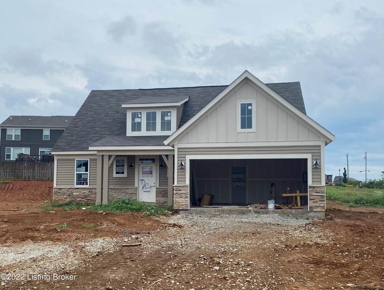 134 Saddlecreek Ct - Photo 1