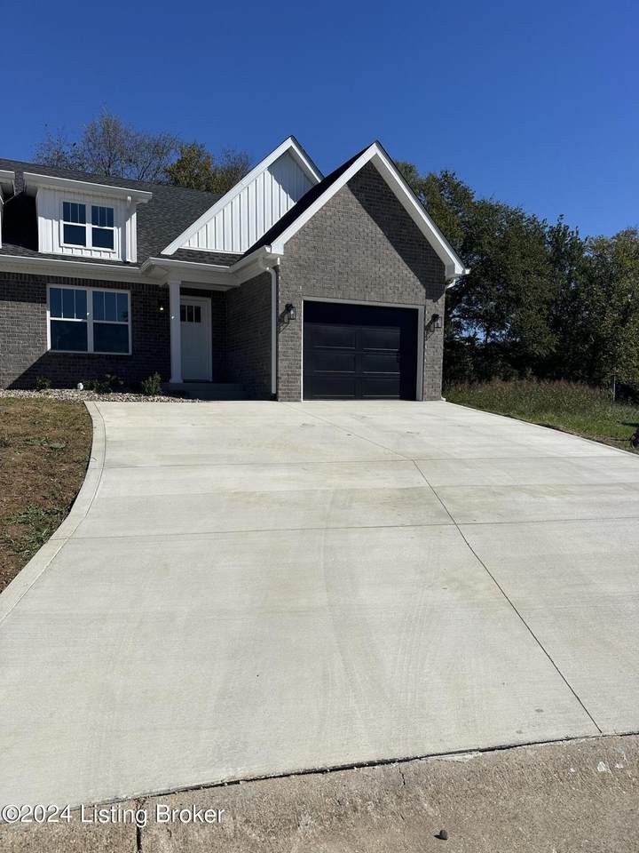 1020 Ray Wimsett Blvd - Photo 1