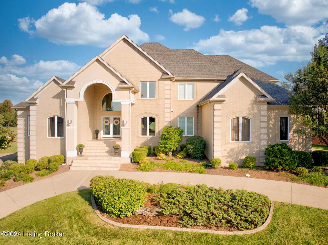 15211 Crystal Springs Way - Photo 1