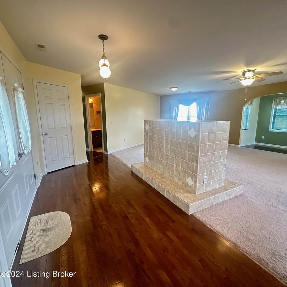 https://bt-photos.global.ssl.fastly.net/louisville/1280_boomver_2_1668823-2.jpg