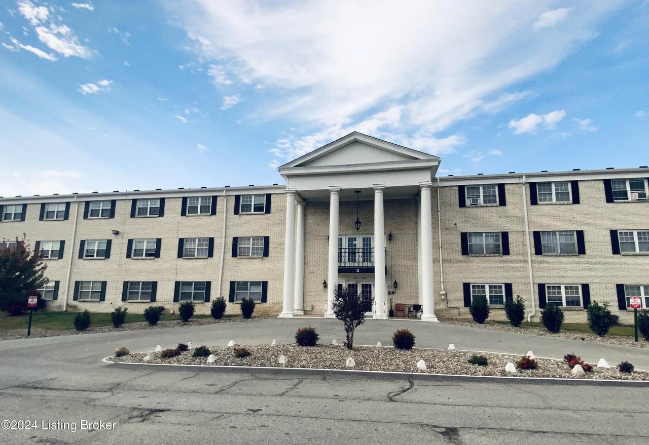 319 El Conquistador Pl - Photo 1