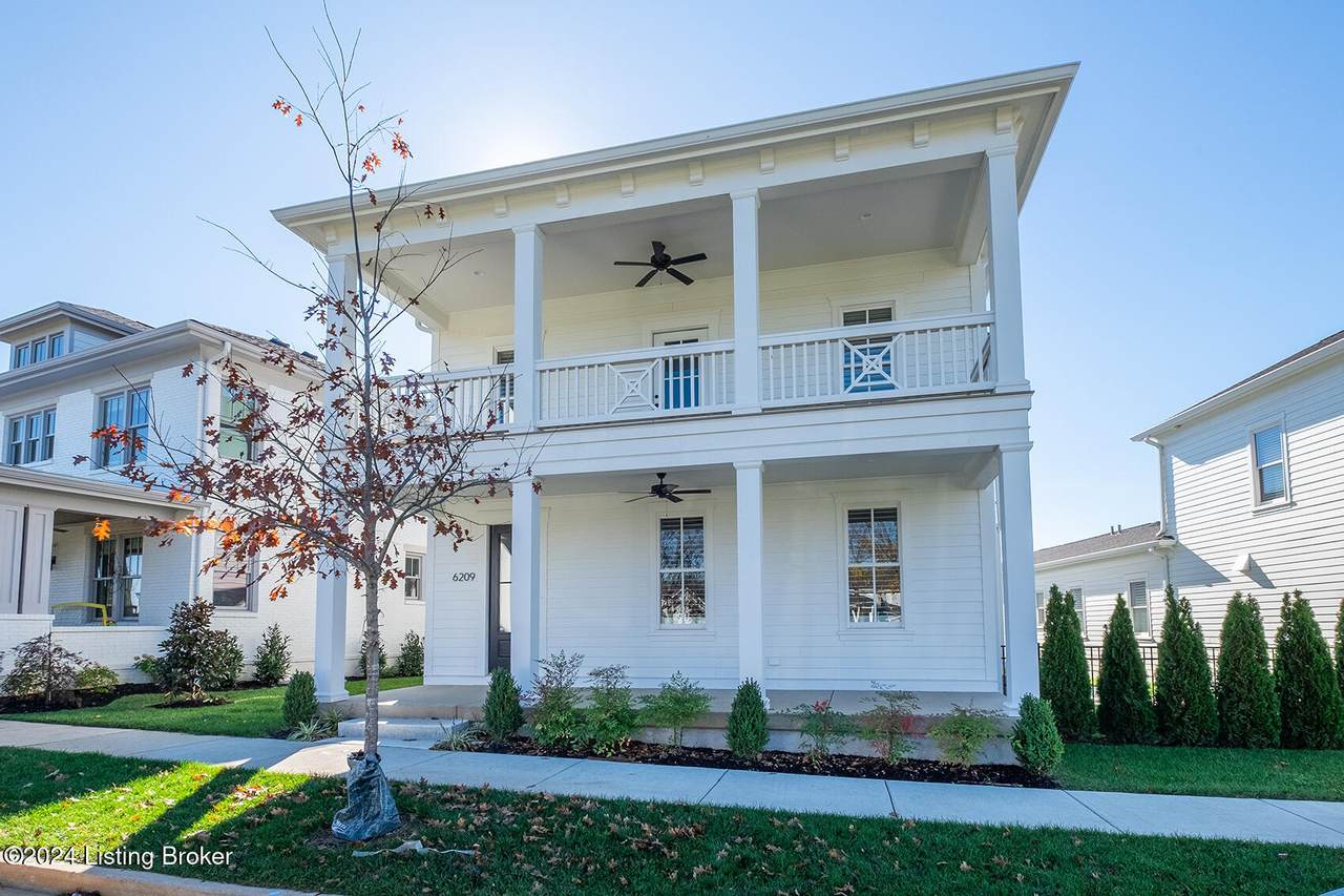 6209 Shooting Star Dr - Photo 1