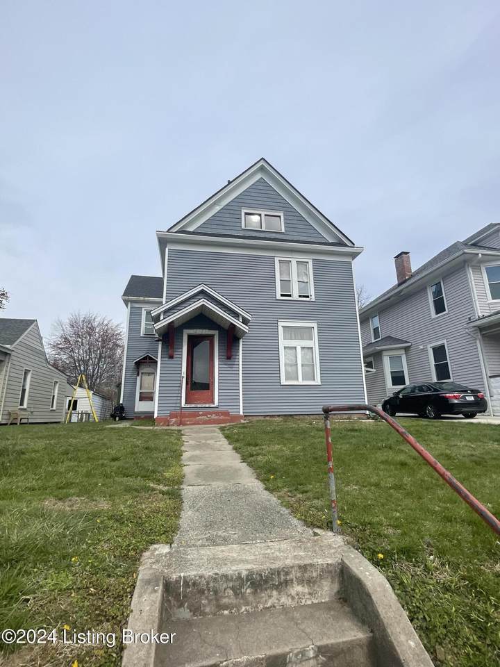 2121 Culbertson Ave - Photo 1