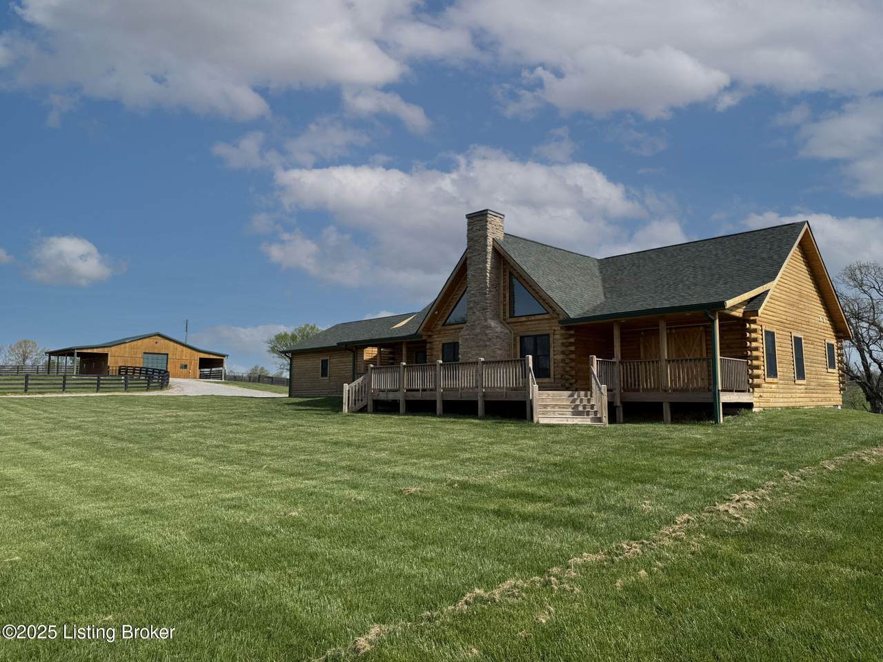 686 Hannah Rd - Photo 1