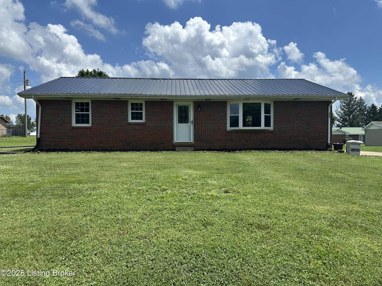 106 Sunflower Dr - Photo 1