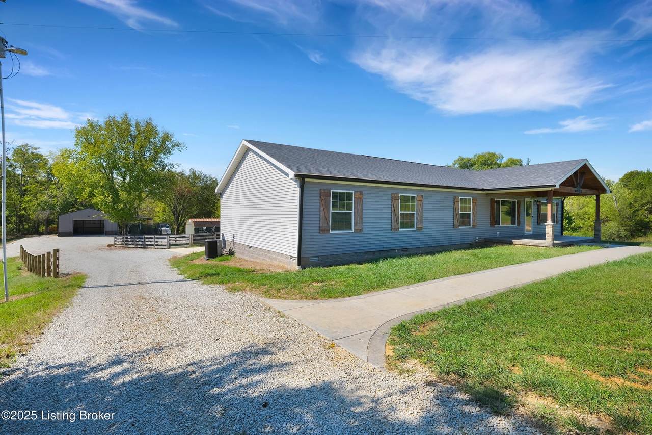 917 Vaughn Rd - Photo 1