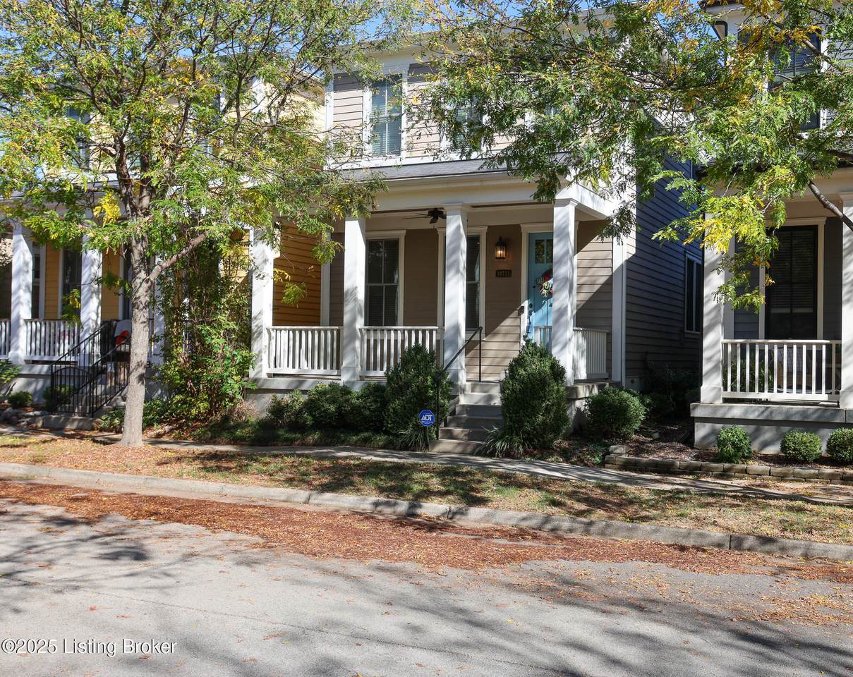 10711 Impatiens St - Photo 1