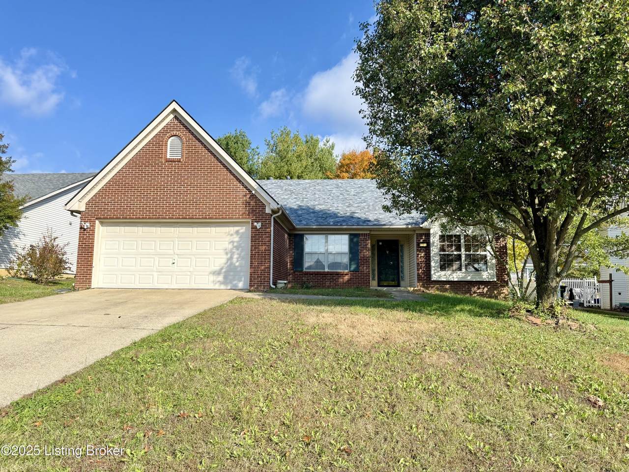 9509 Hunters Trail Ct - Photo 1