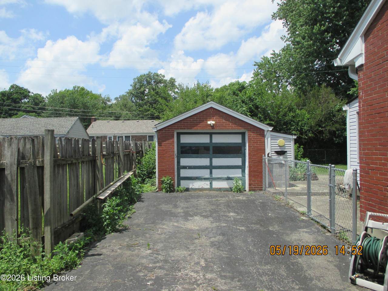 https://bt-photos.global.ssl.fastly.net/louisville/1280_boomver_2_1704896-2.jpg