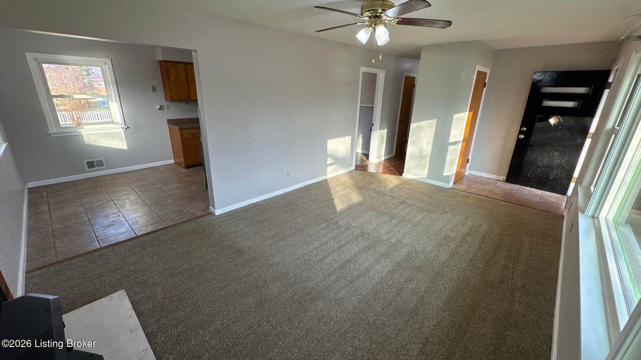 https://bt-photos.global.ssl.fastly.net/louisville/1280_boomver_2_1704962-2.jpg
