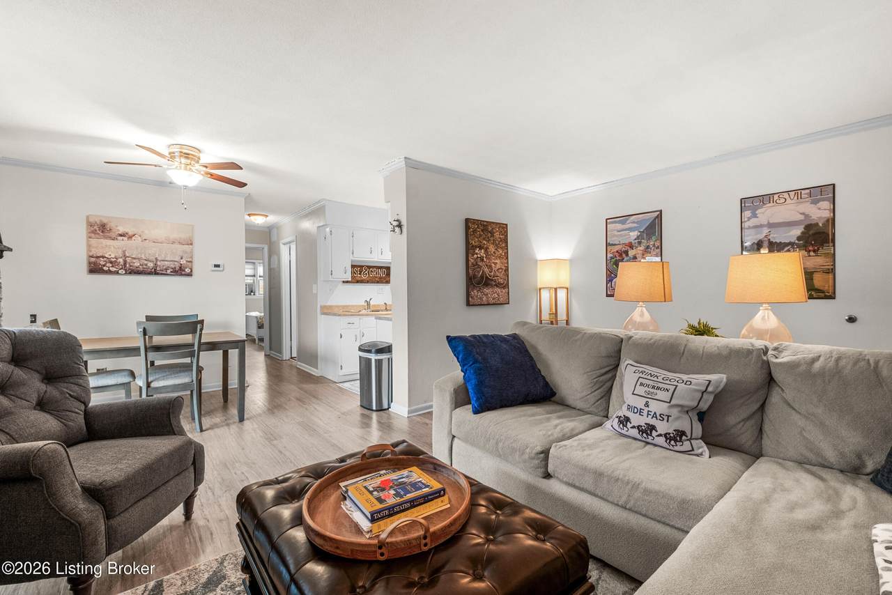 1710 Odaniel Ave - Photo 1