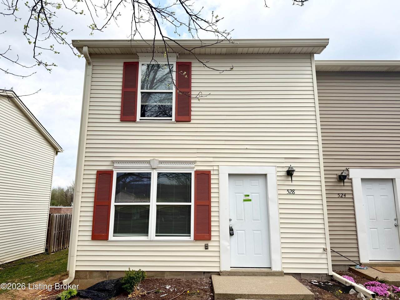 528 Fox Chase Ct - Photo 1