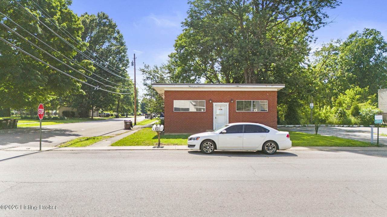 https://bt-photos.global.ssl.fastly.net/louisville/1280_boomver_2_1711406-2.jpg
