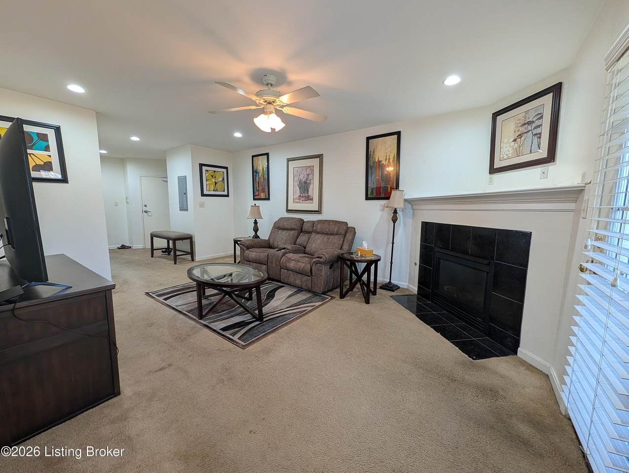 3012 Clevan Way - Photo 1