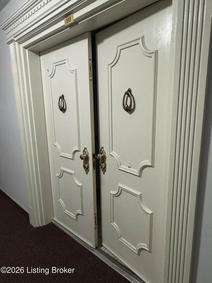 https://bt-photos.global.ssl.fastly.net/louisville/1280_boomver_2_1714189-2.jpg
