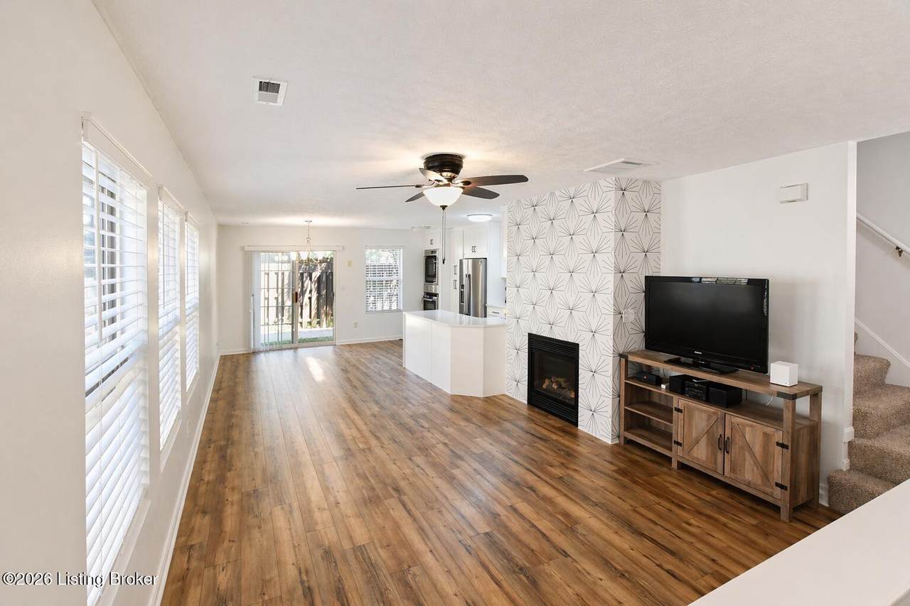 8601 Grand Neptune Dr - Photo 1
