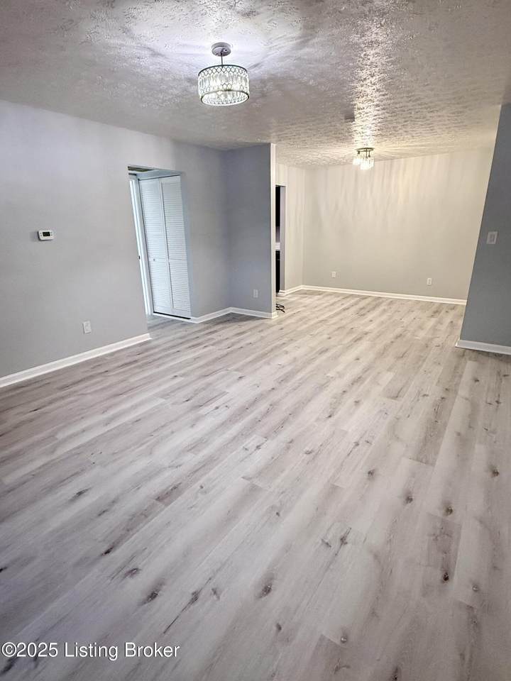 3504 Lodge Ln - Photo 1