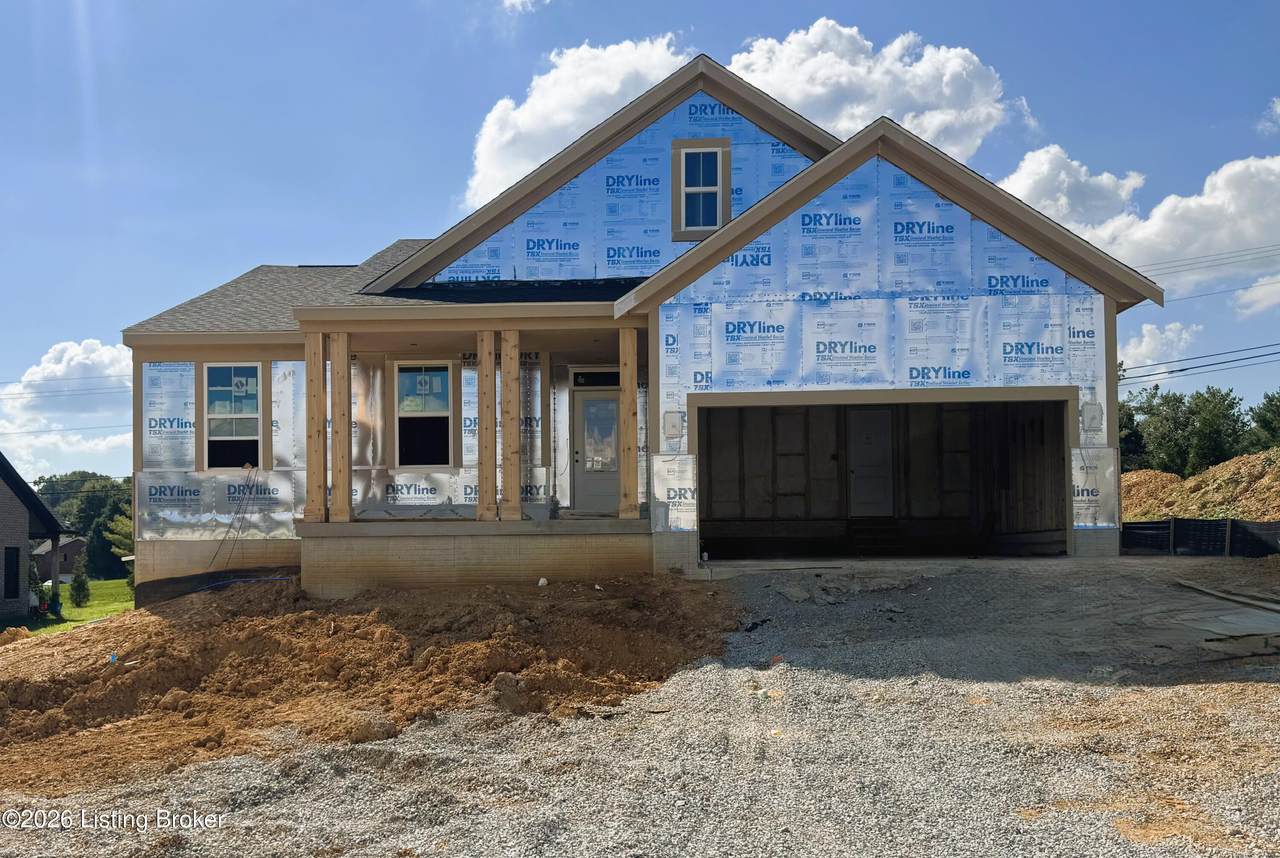 104 Bonfire Ln - Photo 1