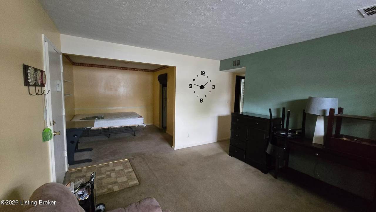 https://bt-photos.global.ssl.fastly.net/louisville/1280_boomver_2_1718571-2.jpg