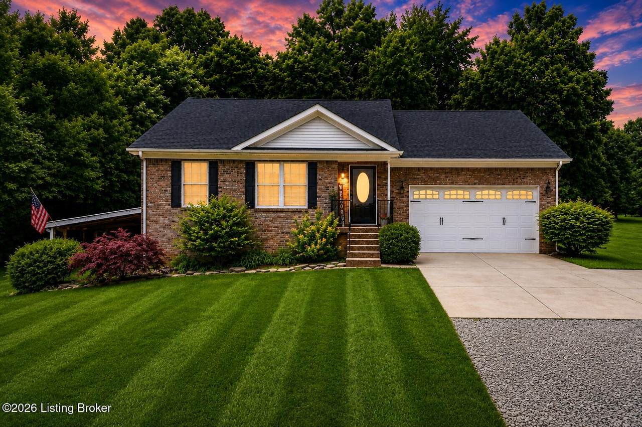1153 Waterford Rd - Photo 1