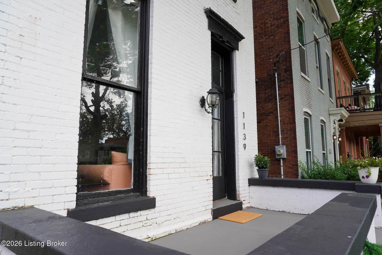https://bt-photos.global.ssl.fastly.net/louisville/1280_boomver_2_1719692-2.jpg