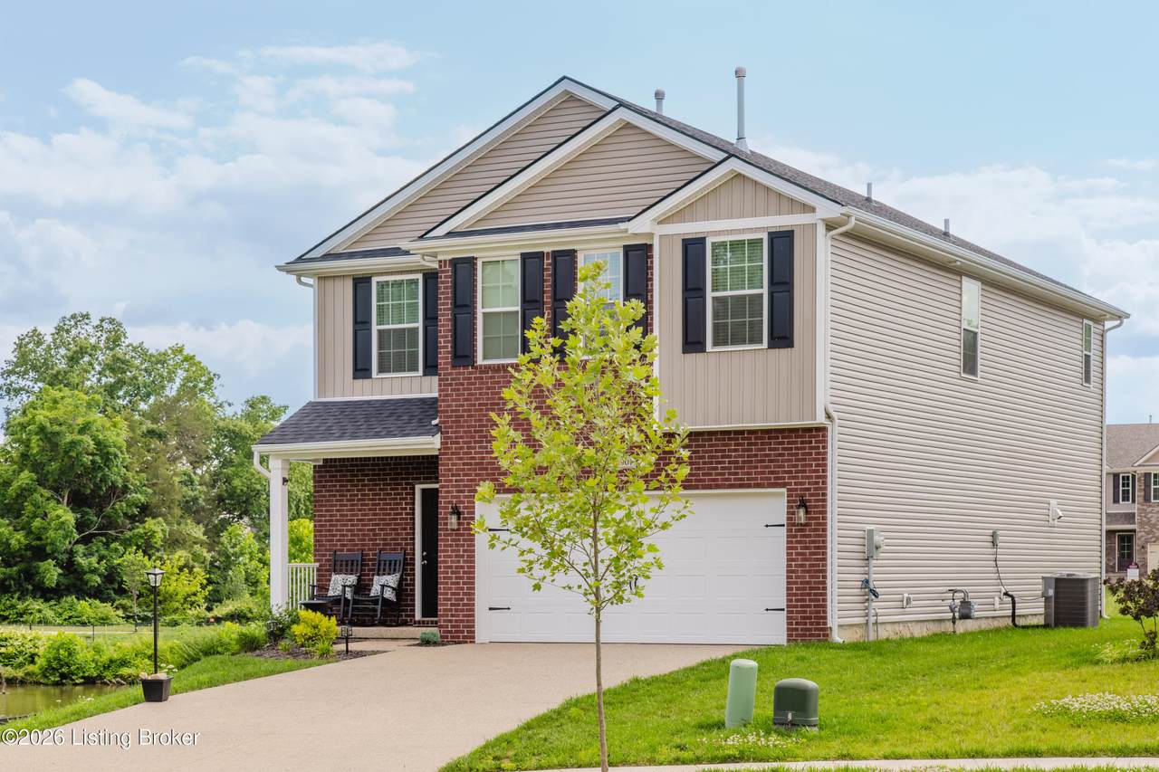 11901 Parkview Trace Dr - Photo 1