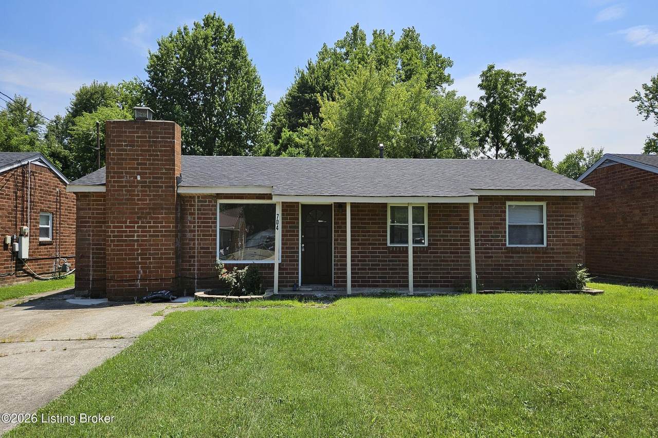 704 Drummond Way - Photo 1