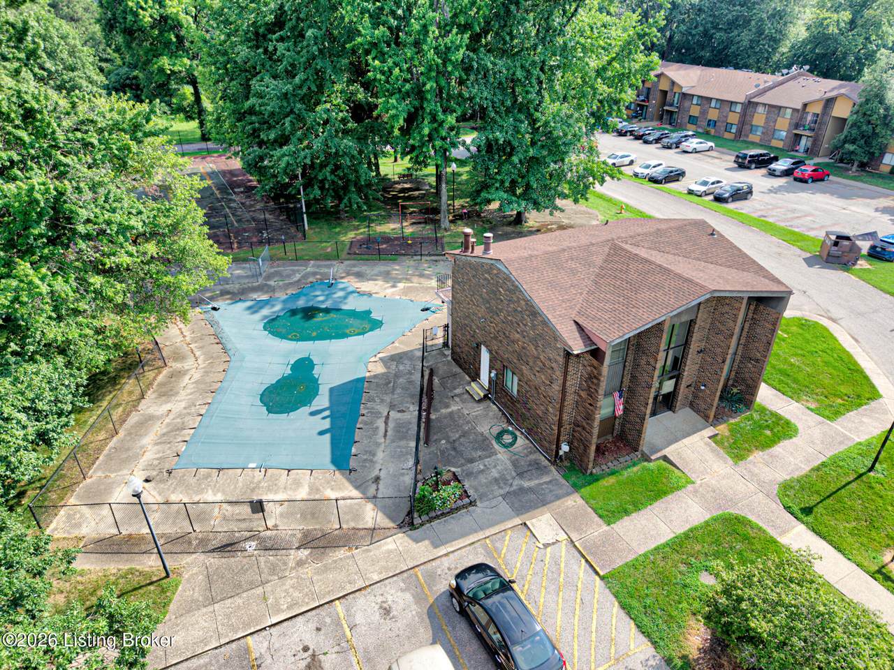 7074 Wildwood Cir - Photo 1