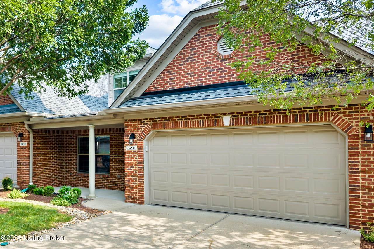 3211 Brittany Pointe Ln - Photo 1