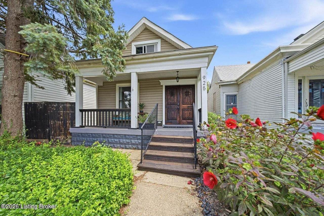 925 Ellison Ave - Photo 1