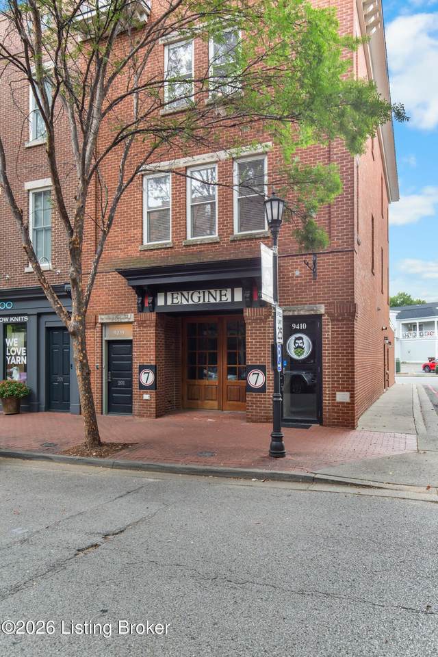 https://bt-photos.global.ssl.fastly.net/louisville/1280_boomver_2_1729572-2.jpg