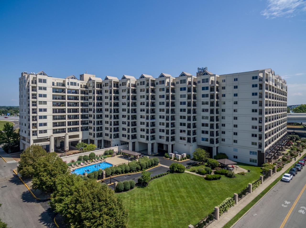 1 Riverpointe Plaza - Photo 1
