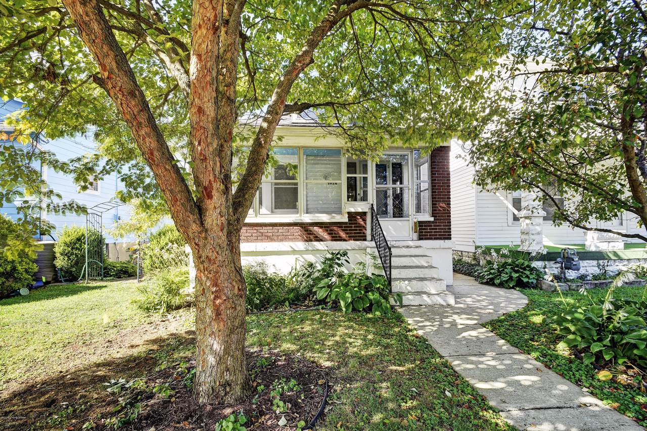 1036 Samuel St - Photo 1