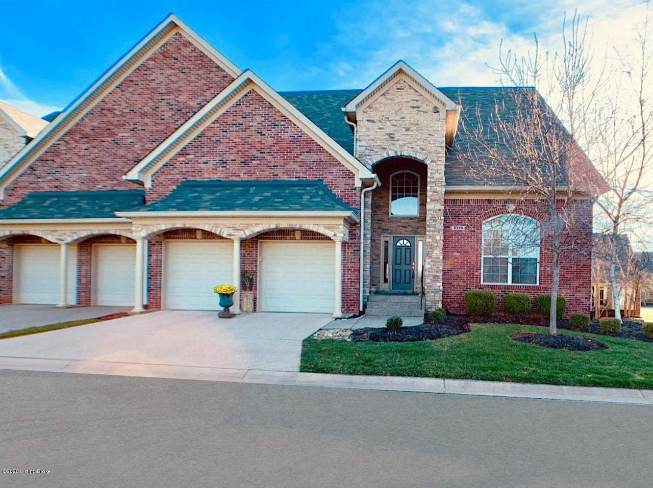 3319 Ridge Brook Cir - Photo 1