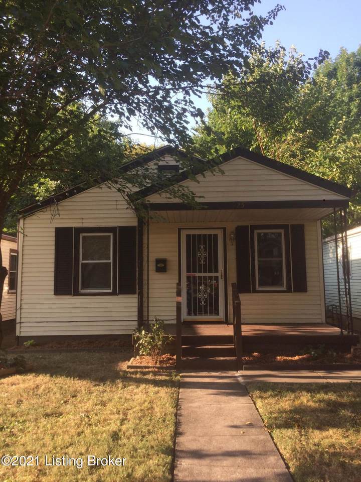 925 Beecher St - Photo 1
