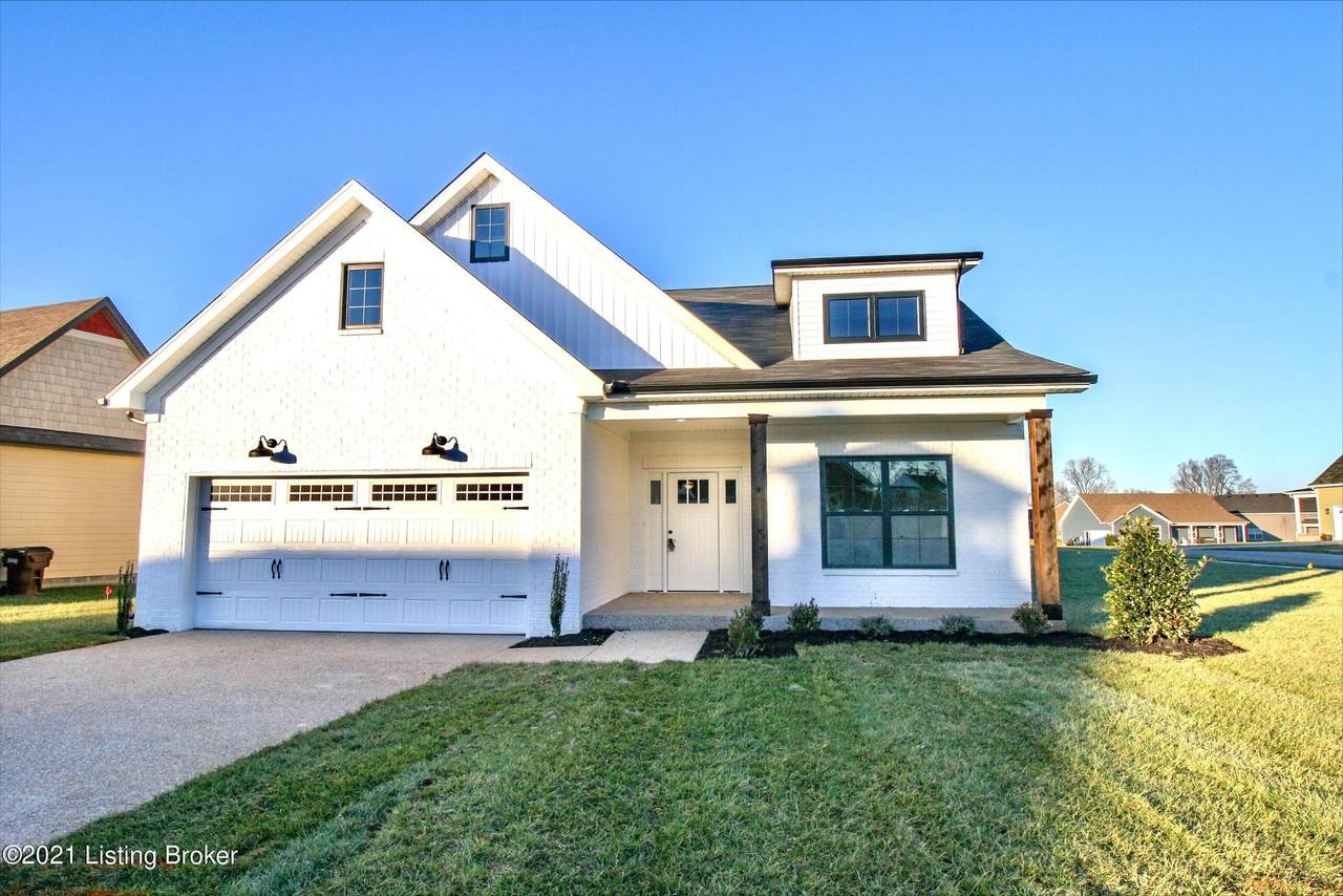 120 Williamsburg Dr - Photo 1